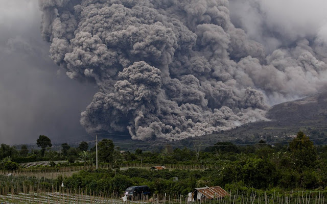 Resultado de imagen de toba sumatra volcan