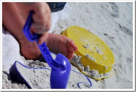sand m feet