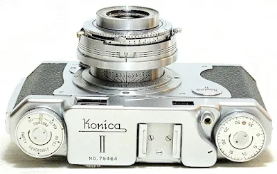 Konica IIB, Top