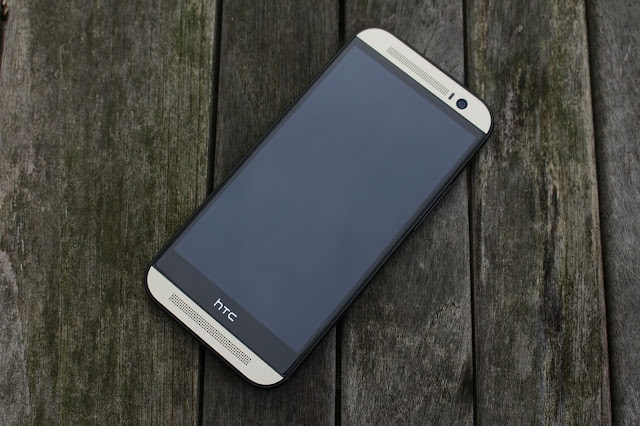 HTC One (M8)