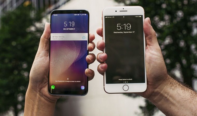 Samsung galaxy S9 dan iPhone 8 Plus