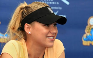 Anna-Kournikova-Sexy-Woman-Tennis-Player