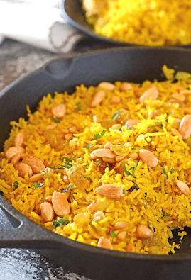 طريقة عمل الأرز الأصفر بالصور