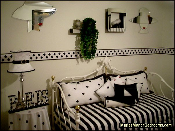 paris fashion themed bedroom polka dots paris bedroom decorating paris black and white
