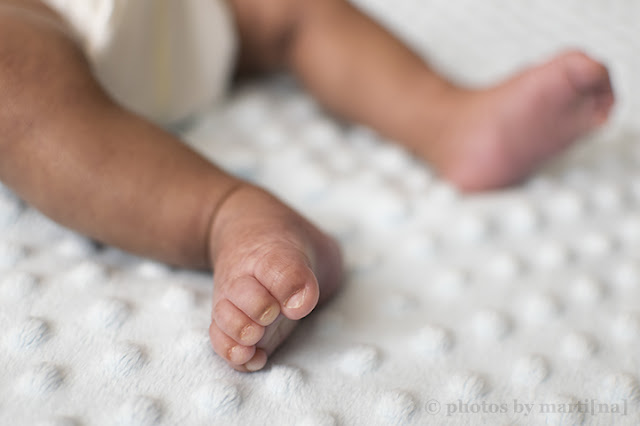 Newborn baby boy toes, photo by Martina