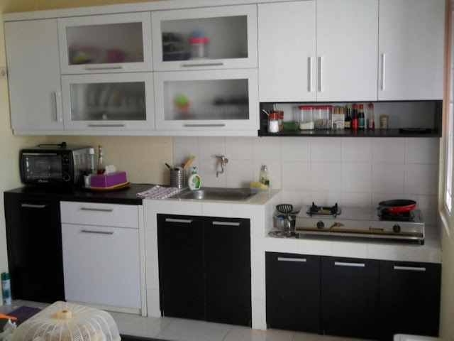 desain dapur sederhana dan murah hitam putih