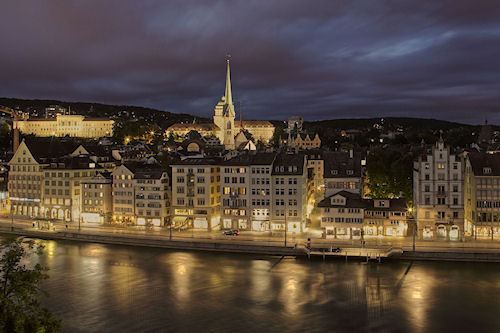 Ciudades con vista nocturna (10 postales para compartir)