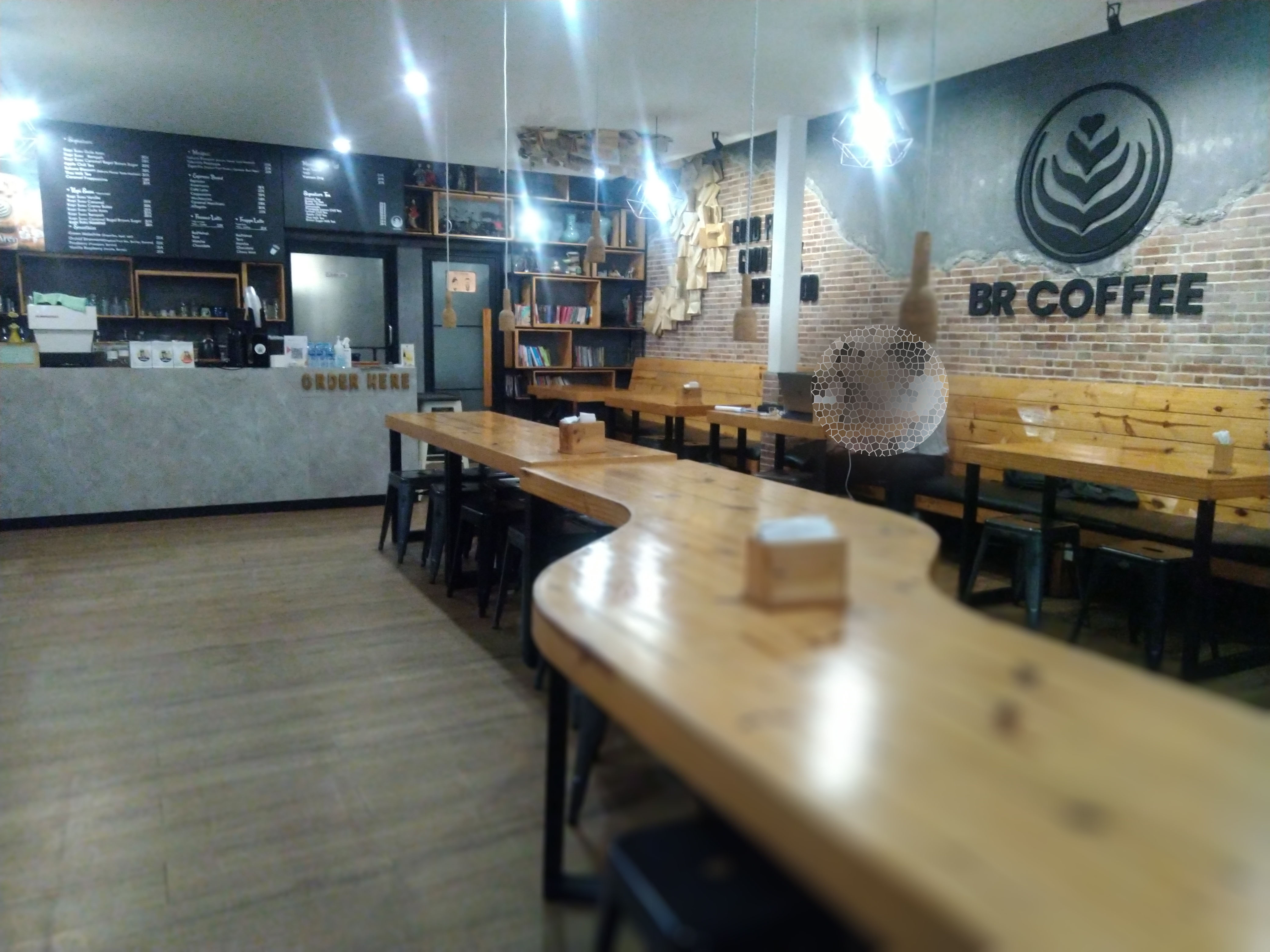 BR Coffee, Kafe Buku Favorit di Jogja