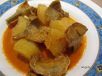 Romesco ligero con alcachofas y patatas