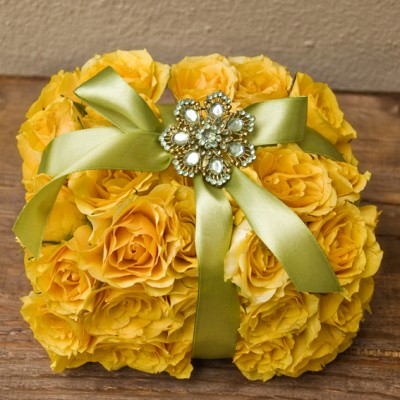 Things Festive Wedding Blog DIY Wedding Centerpieces Blooming Rose Boxes