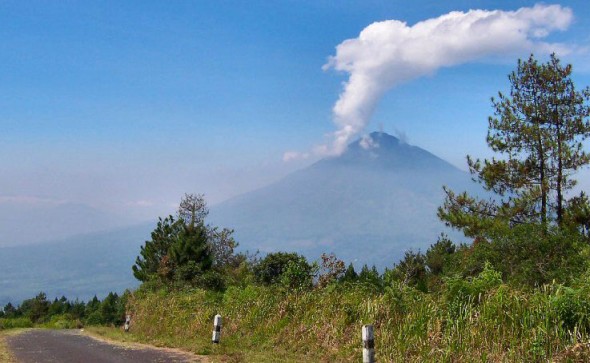 Daftar Gunung Berapi Yang Aktif Di Indonesia