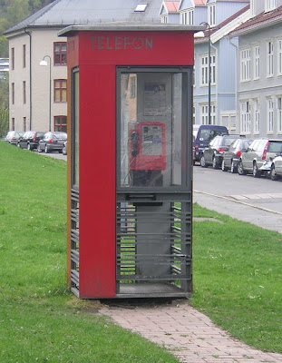 phone booth time machine. #7) NORWEGIAN PHONE BOOTH