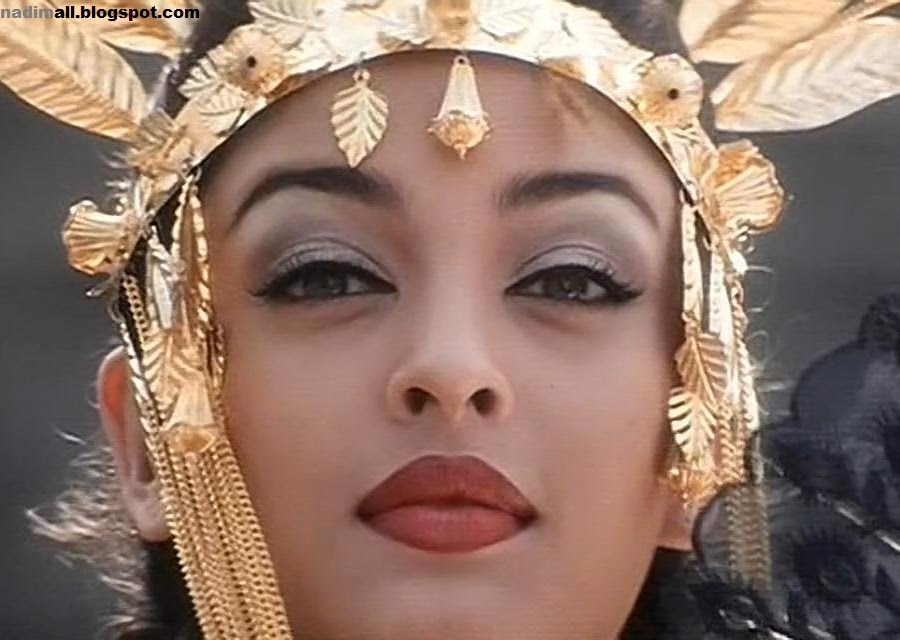 Aishwarya Rai Hot 1998