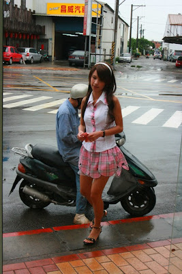 [Image: Taiwan_Prostitutes_16.jpg]