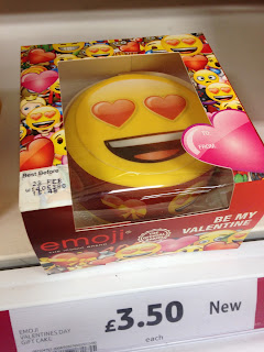 emoji be my valentine cake