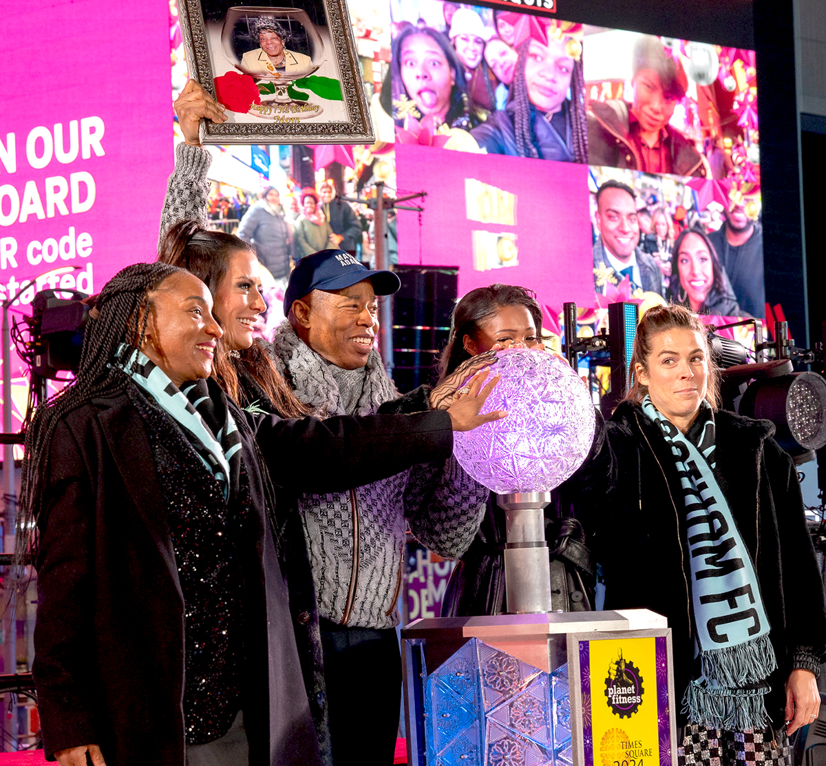 New York City Mayor pushes the button to start the countdown at the Times Square Alliance’s New Year’s Eve ball drop. Monday, January 1, 2023. -Photo by Benny Polatseck | Mayoral Photography Office