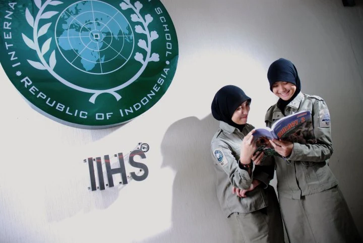 IIHS Jakarta SMA Islamic Boarding School