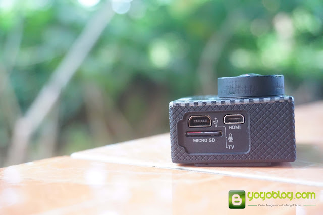 Tampak Samping GoPro Hero 3+ Black Edition