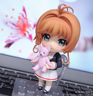 Figuras: Galería fotográfica del Nendoroid Sakura Kinomoto: Tomoeda Junior High Uniform ver. de "Card Captor Sakura Clear Card - Good Smile Compan