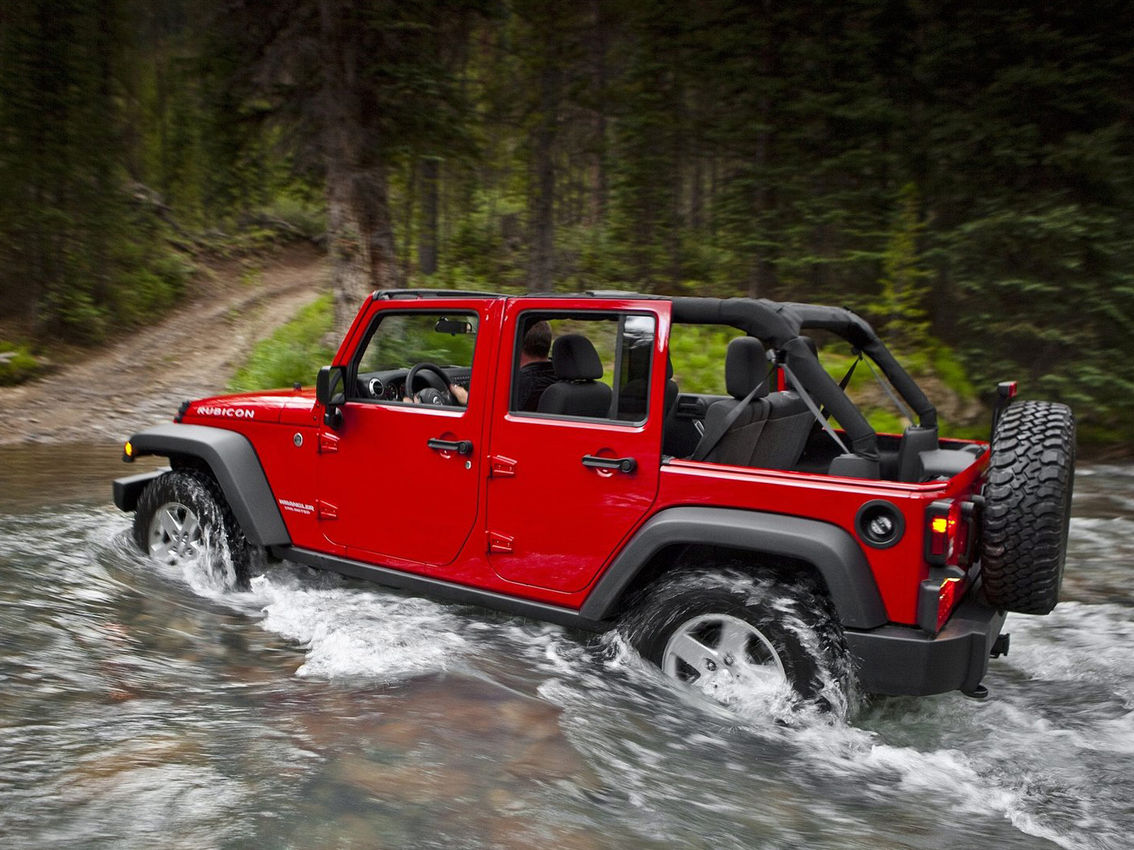 Download Gambar Mobil JEEP Wrangler 2011