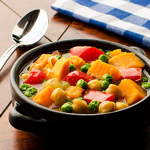 Curried Sweet Potato and Chickpea Soup