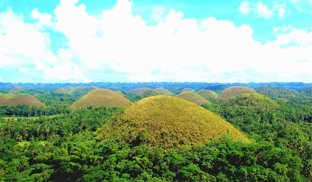 Chocolate Hills. Bohol
