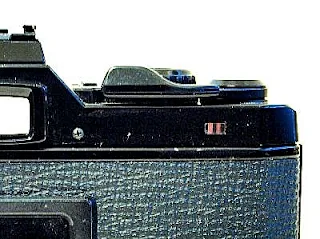 Pentax ME Super, Film indicator window