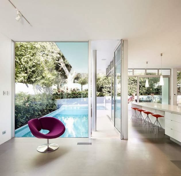  Rumah  Modern Dengan Tangga  Luar  Spiral Desain  Rumah  888