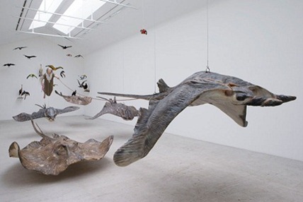 sun-yuan- -peng-yu-dear-at-galerie-perrotin-designboom-21