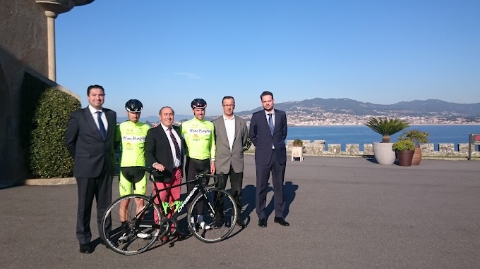 El Club Ciclista Rías Baixas se presenta e inicia la Copa de España