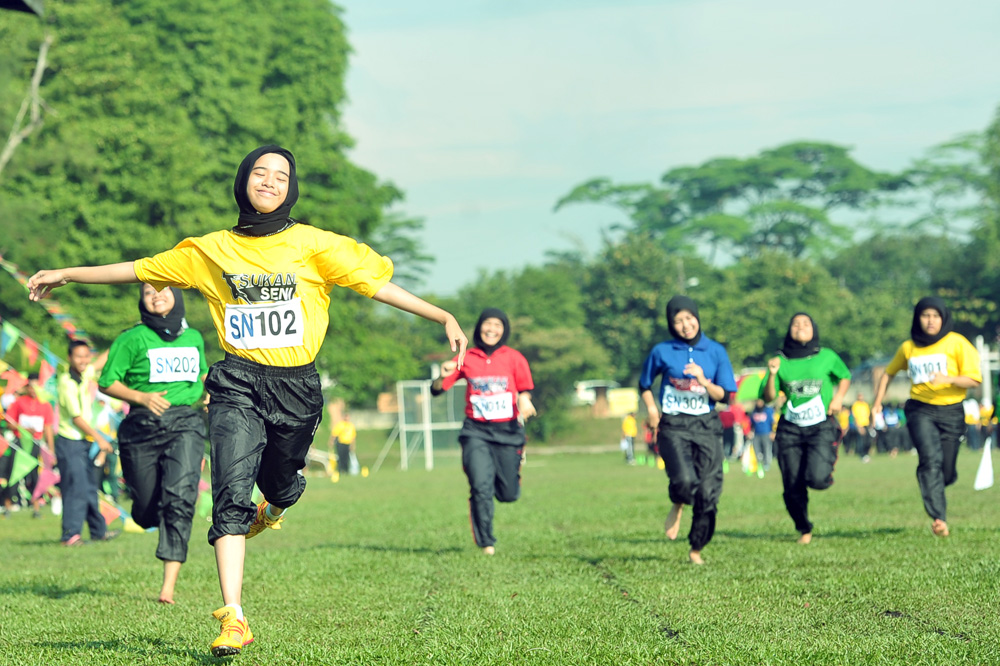 Gambar Sekitar Kejohanan Sukan Padang Dan Balapan SSeJB 