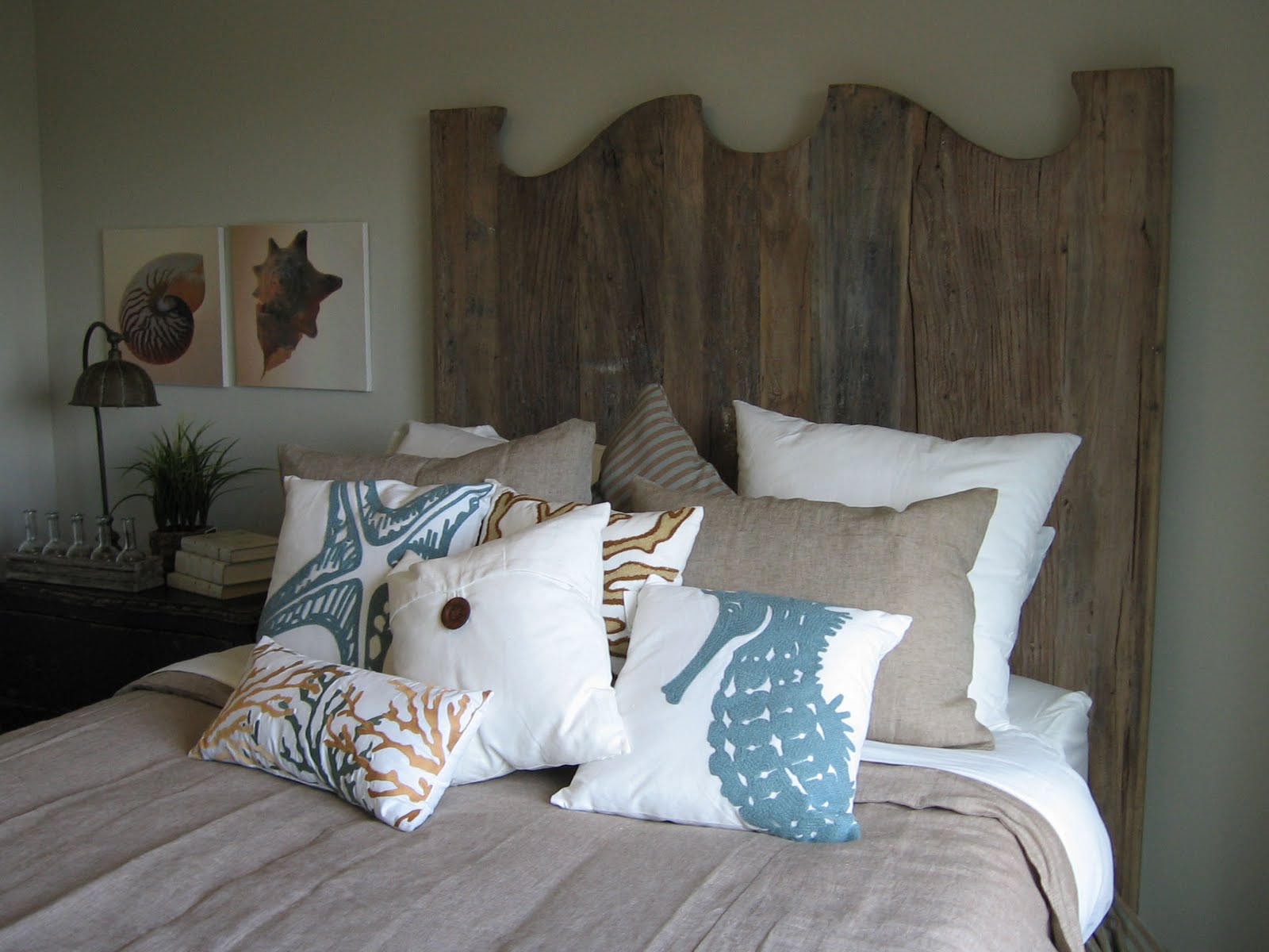 diy Diy headboard Driftwood  on Pinterest driftwood Pin using Headboard