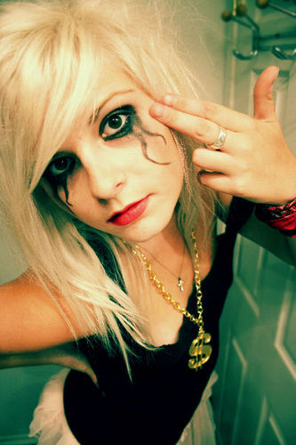 cute emo hairstyles for girls with. Cute Blonde Emo Hairstyles.1