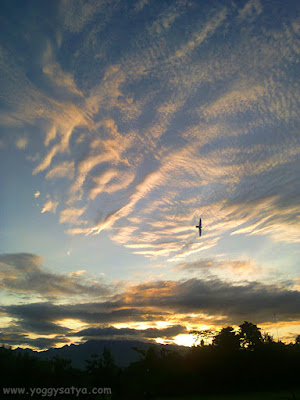 Awan Berbentuk Wajah