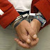 Apresan hombre acusado de violar a sus dos hijas de 12 y 13 años