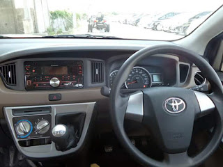 Toyota Calya Interior