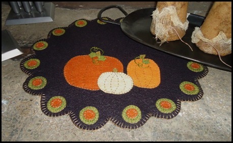 Triple Pumpkin Penny Rug