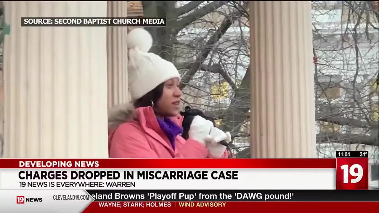 Controversial Grand Jury Decision Ohio Woman Escapes Charges After Home Miscarriage