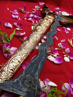 KERIS AMPUH CAMBUK LANGIT