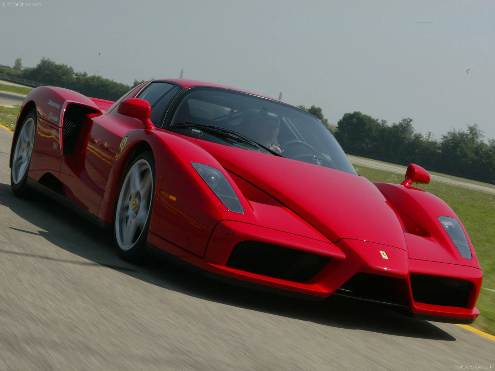 Hình ảnh siêu xe Ferrari Enzo 2002 & nội ngoại thất