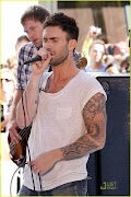 As tatuagens de Adam Levine (live adam levine)