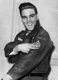 Elvis pics smile Gallery