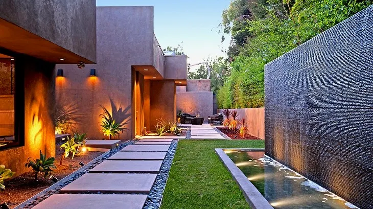 Luxury Mansion on Hollywood Hills