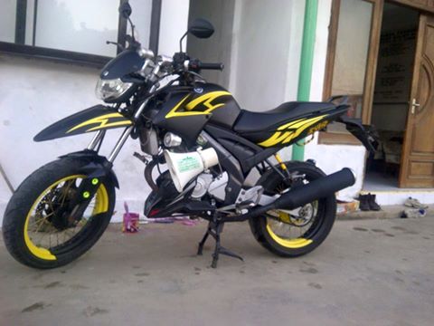 Gambar Modifikasi Vixion Supermoto Terbaru Gahar 