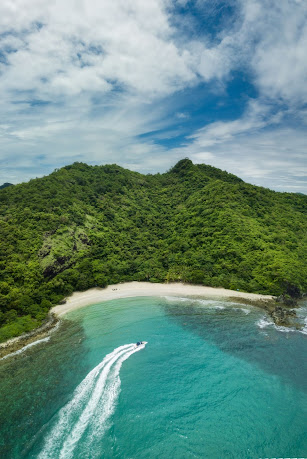 Santelmo Cove was among those declared as a Marine Protected Area (MPA) regarded as a coastal zone where human activities are strictly regulated to ensure their long-term conservation.