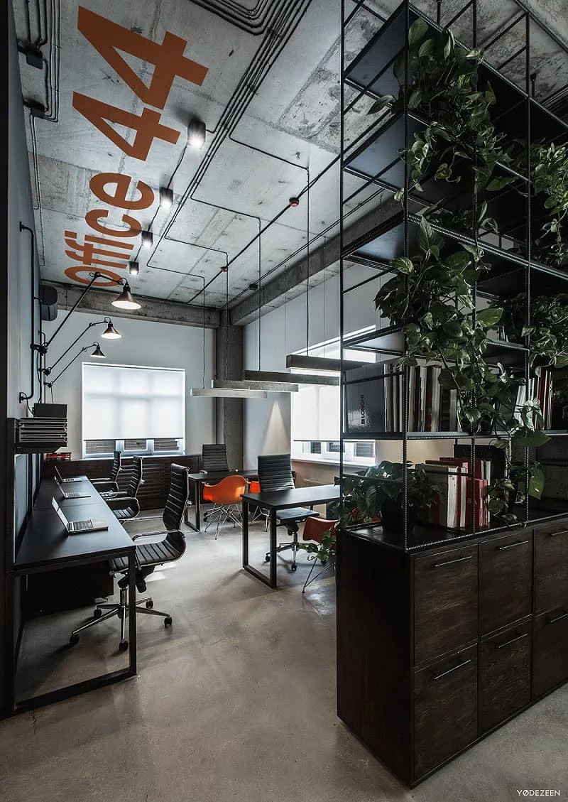 Cool offices in industrial style