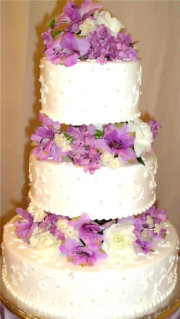 Wedding Cake with Flowers