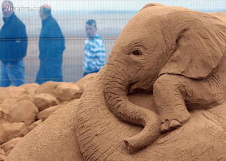 Amazing Festival Elephant sand sculpture photo gallery 2012