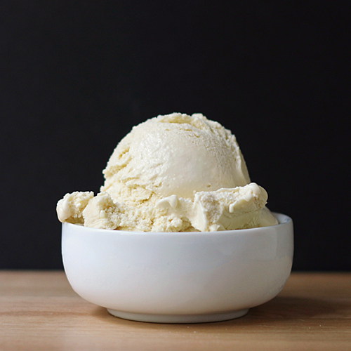 Cookistry Vanilla  Almond Ice  Cream 