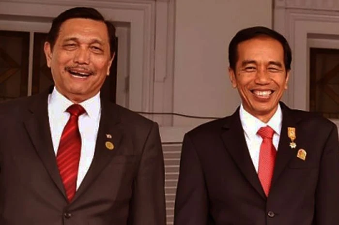 SIAP-SIAP! Lord Luhut Ungkap Minggu Depan Presiden Jokowi Akan Umumkan 'Kenaikan' Harga BBM